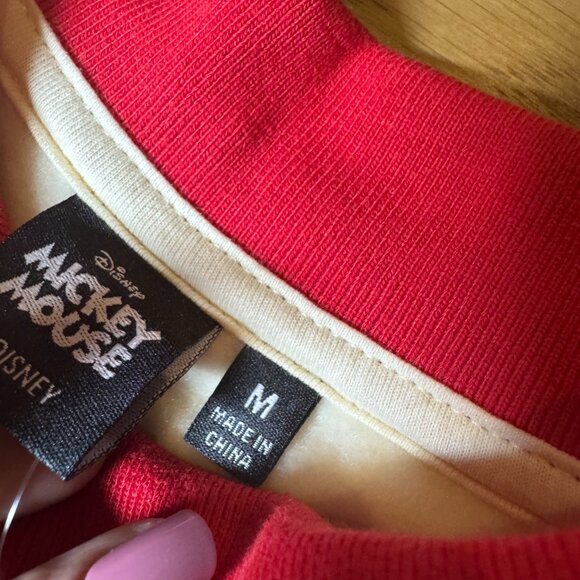 MICKEY MOUSE snow boy Collared Crewneck Pullover Sweatshirt‎ Size M NWT - Picture 5 of 11